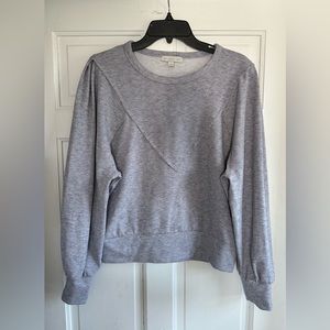 Evereve Allison Joy Crewneck size: small